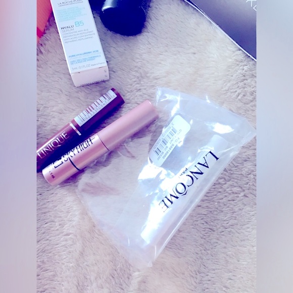 High End Bundle 30 travel deluxe Set Skincare for face and body + Makeup Bag - Picture 2 of 5